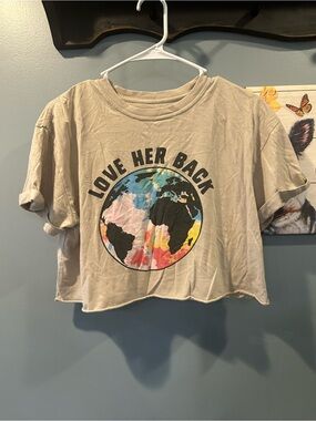 Fifth Sun Beige Crop Tee with Multicolor Globe Graphic